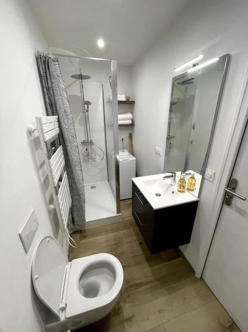 Alp Chartres - Cosy Studio Au Coeur De Chartres Avec Parking Exteriör bild